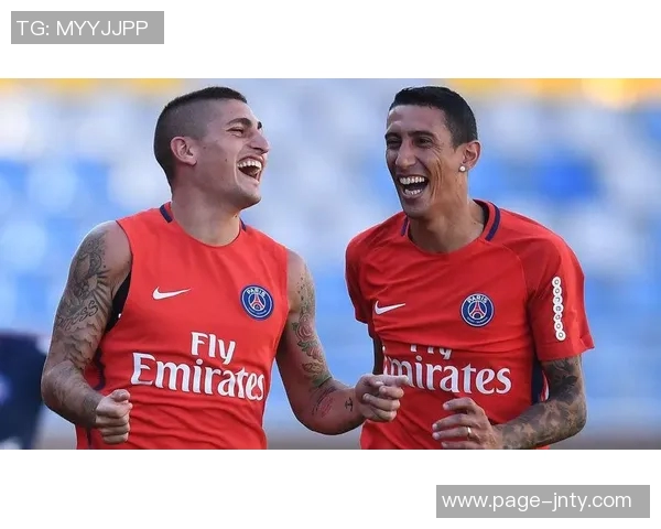 字母哥澄清与巴萨和大巴黎会面传闻坚持训练不受影响 字母哥澄清与巴萨和大巴黎会面传闻坚持训练不受影响