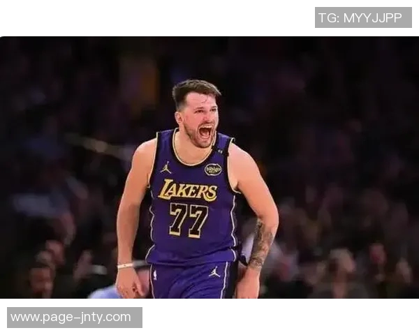 东契奇场均413分领跑得分榜超越字母哥71分展现统治力 东契奇场均413分领跑得分榜超越字母哥71分展现统治力