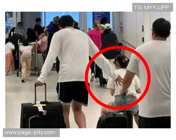 杨瀚森与女友约会被翻译哥打扰网友调侃成电灯泡真搞笑